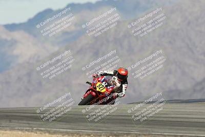 media/Nov-16-2025-Race Pace (Sun) [[8c5fa54630]]/Verified Riders/5-Turn 9 (1135am)/